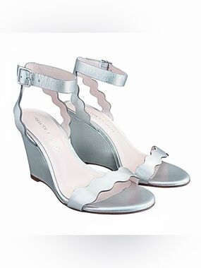 Loeffler Randall Silver Leather Scallop Wedge Sandals 5B